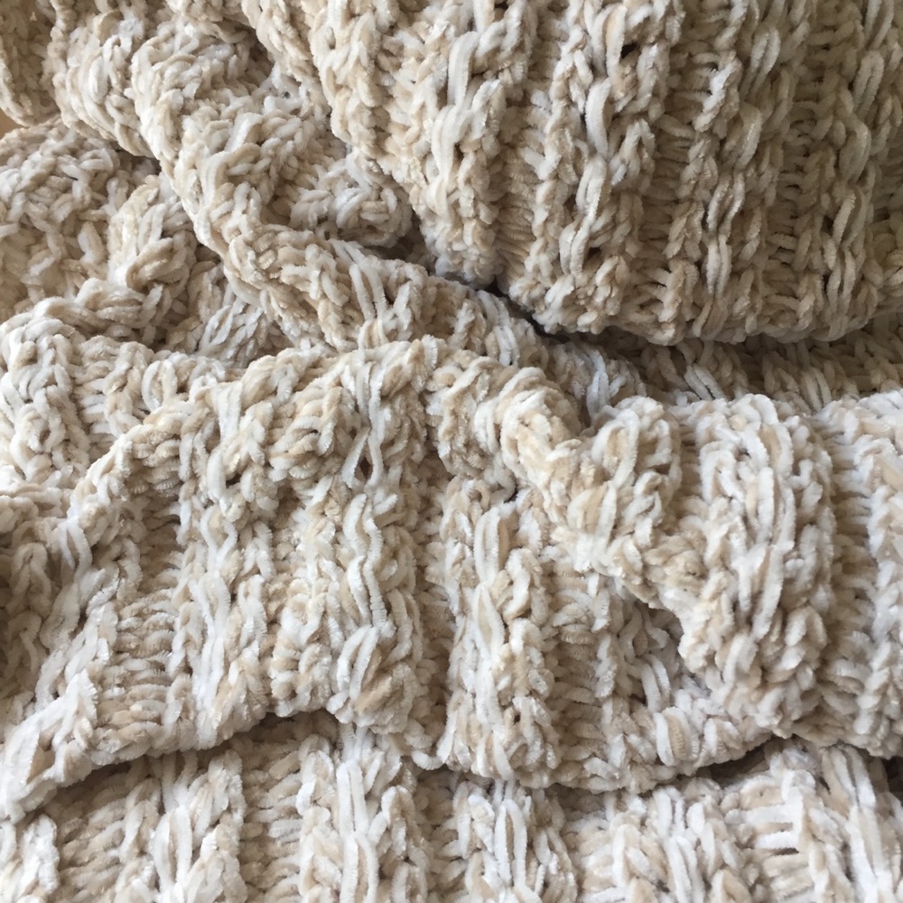 CHARTER CLUB Soft Marled Chenille Infinity Scarf - Picture 3 of 6